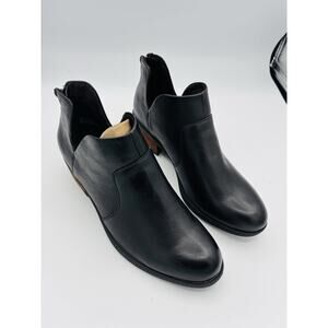 Born BOC Lucy Women's Boot Size 8.5 Block Heel Black Vegan Leather NWOT Bootie